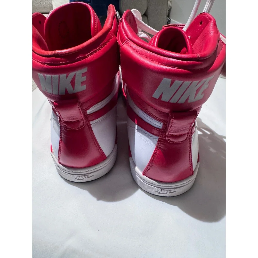 Nike Air Flytop White/Red NWOT Mens Size‎ 9